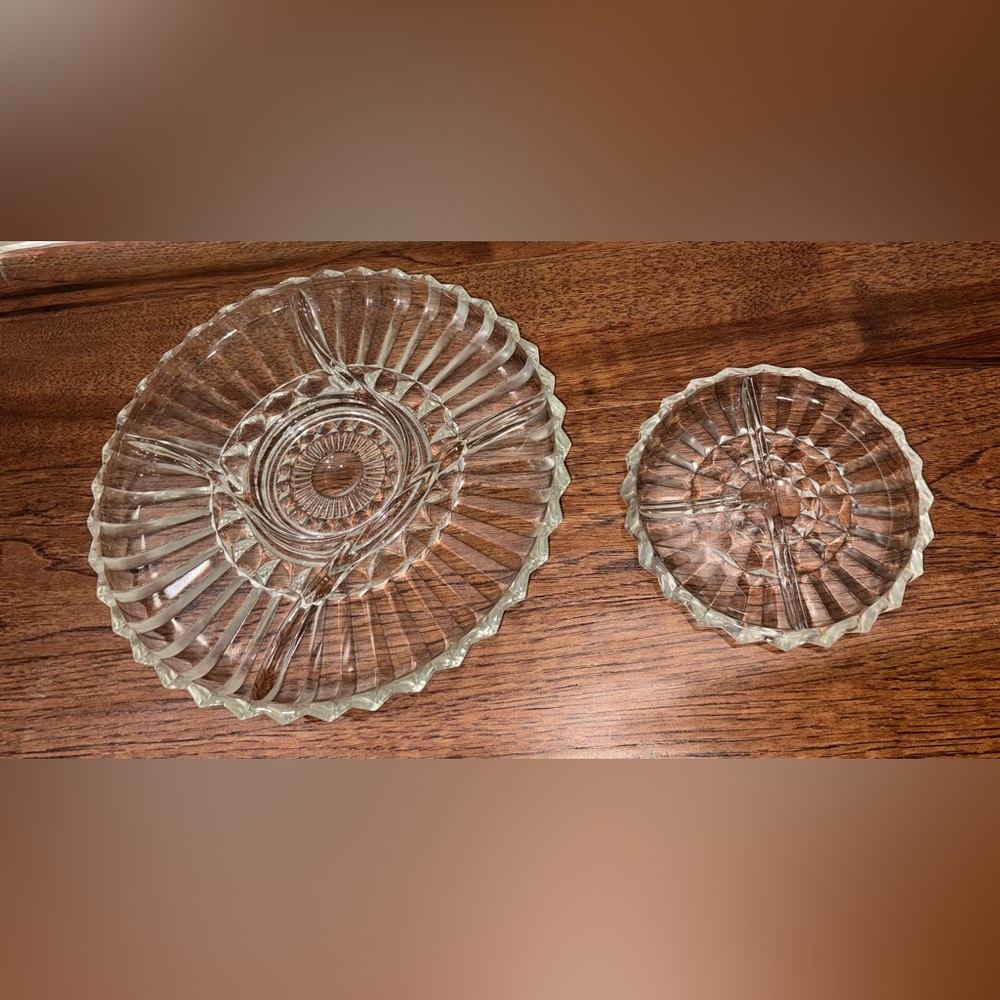 Indiana Glass Set of 2 Divided serving trays